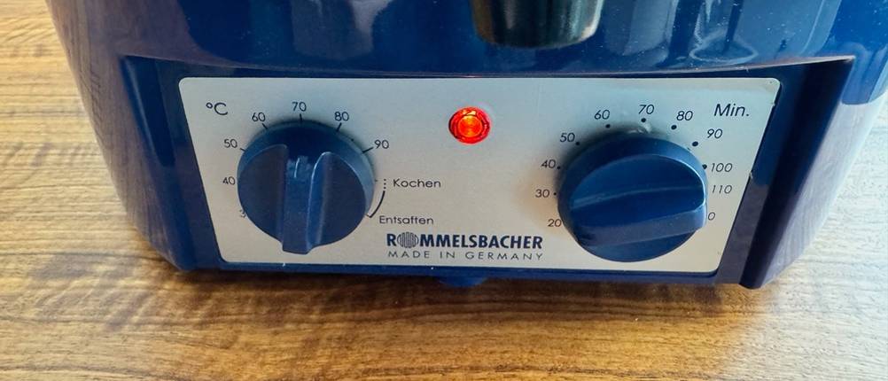 Die Bedienelemente des Rommelsbacher KA 1804