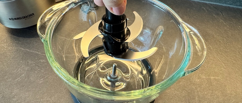 Das Messer des Rommelsbacher MZ 400.