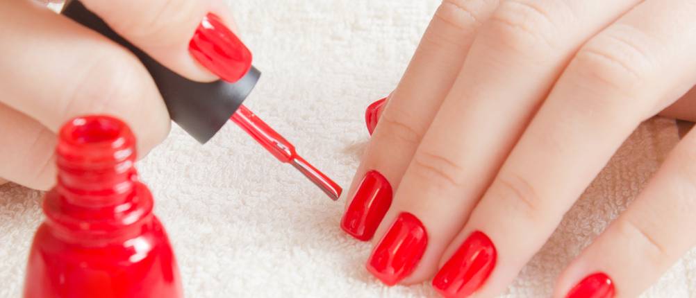 roter-nagellack-test