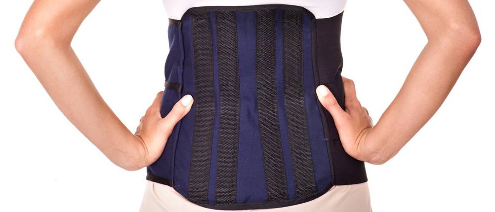 Rückenbandage mit Pelotte Test