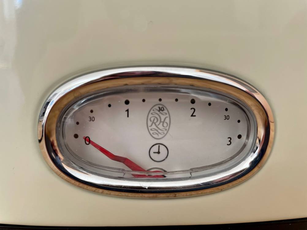 Russell Hobs Toaster Anzeige
