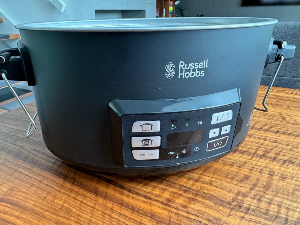 Der Russell-Hobbs-3in1-Multikocher von vorne