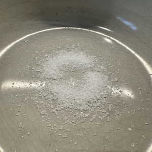 Feine Salz-Körner mit dem Russell Hobbs Salz- und Pfeffermühlen-Set 28010-56