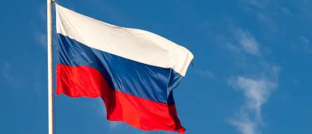 Russland Flagge weiß-blau-rot, Querformat, genäht, hochwertig, günstig –  Fahnen Koessinger GmbH