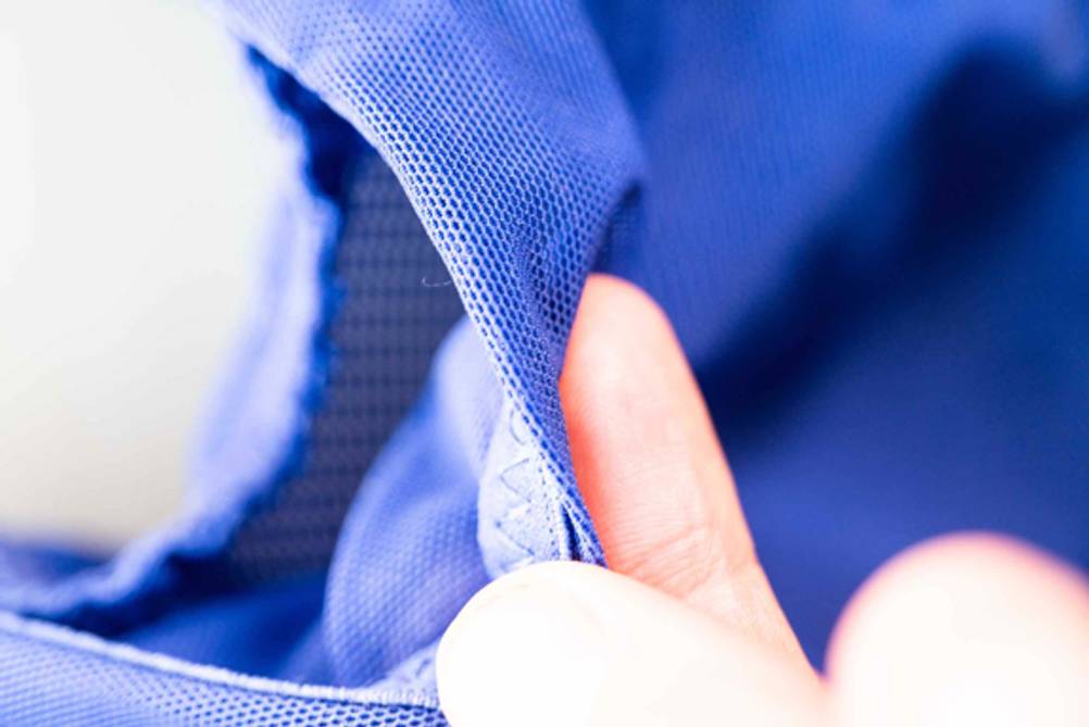 Naht eines Trinkrucksacks