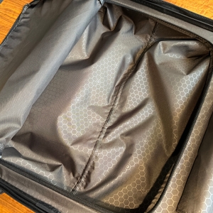 Ein Teil vom Innenraum des Samsonite Flux