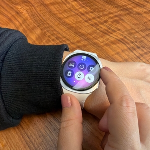 Die Schnelleinstellungen der Samsung Galaxy Watch8