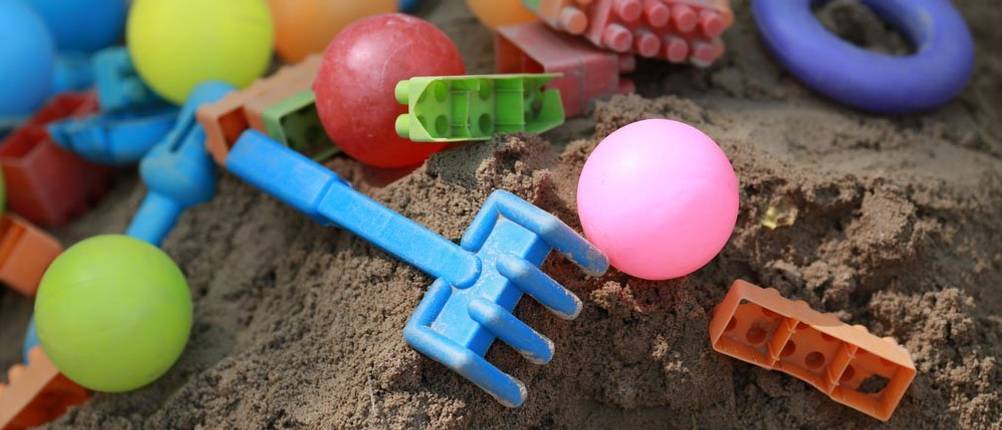 Sandkasten mit Dach Test