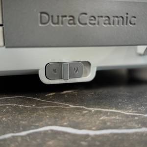 Sandwichmaker-Test: Detailansicht des Schubreglers zur Einstellung der Temperatur am Breville-Sandwichmaker.