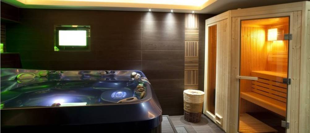 sauna wellnesslandschaft whirlpool