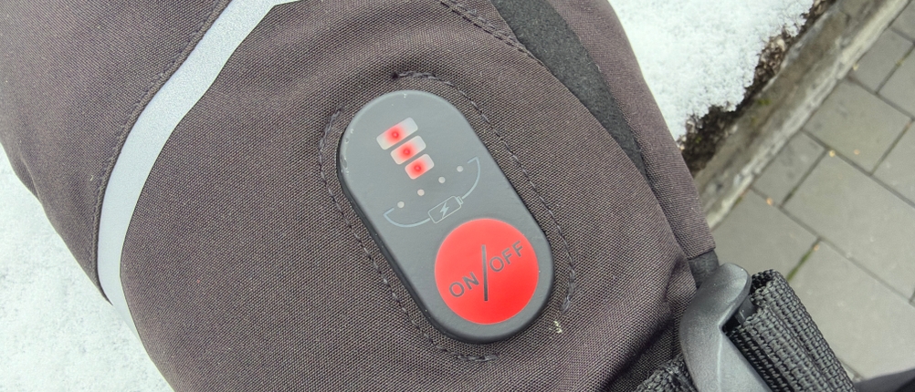 Ein Knopf auf dem Savior Heat S67G