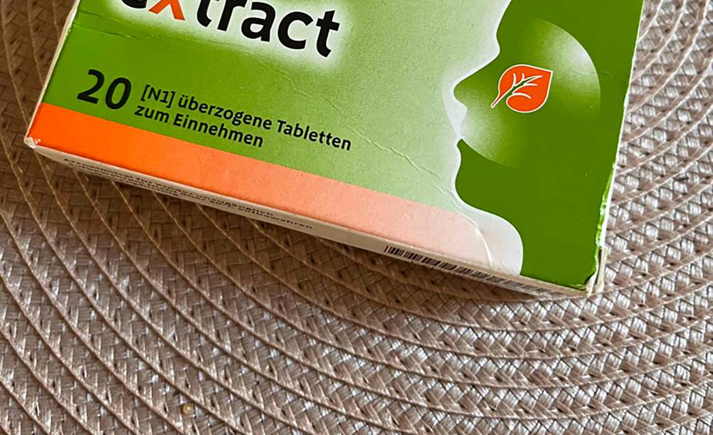 Schleimlöser getestet: Nahaufnahme der Vorderseite der Verpackung mit Angaben zum Inhalt.