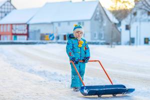 Produkte mit Rollen werden in Schneewannen-Tests positiv bewertet.