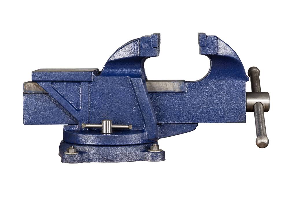 Schraubstock-drehbar-Test: Ein blauer Guss-Schraubstock in mittlerer Größe ca. 100 mm.