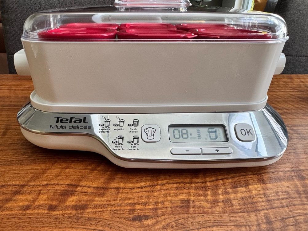 Die Bedienelemente des SEB YG660100