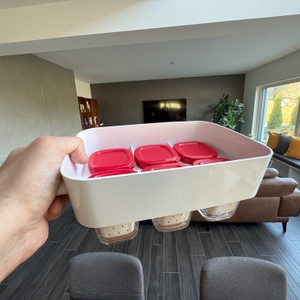 Die Halterung, um die Gläser aus dem SEB YG660100 zu entfernen