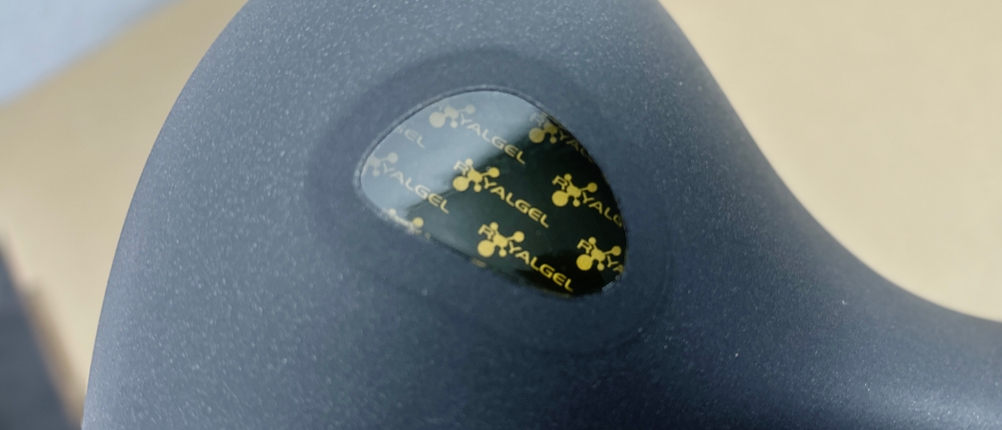 Der Selle Royal 85650 Lagoon ist in Nahaufnahme zu sehen. Der Royalgel-Einsatz auf der Oberfläche ist deutlich erkennbar.