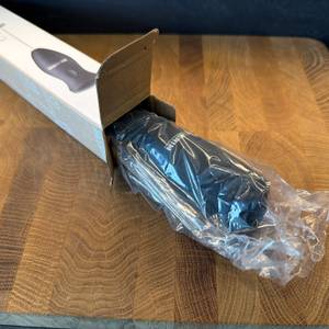 Der Severin SM 3590 wurde zur Hälfte aus dem Karton gezogen