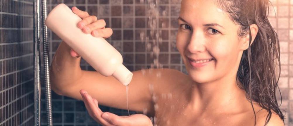 shampoo-gegen-haarausfall-frau-mittel