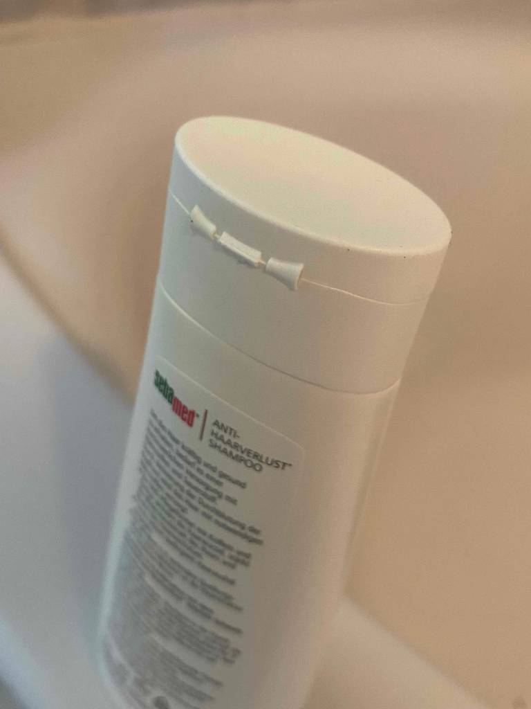 shampoo-gegen-haarverlust-sebamed-anti-haarverlust-shampoo-Kaufkriterien