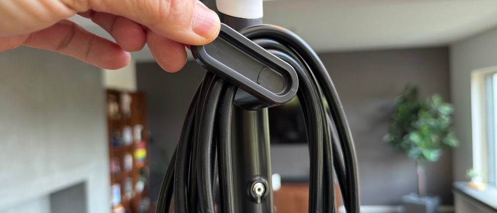 Das Kabel vom Shark S8201EU ist aufgewickelt