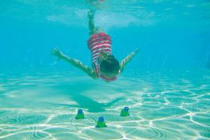 Wasserspielzeug Schwimmbad