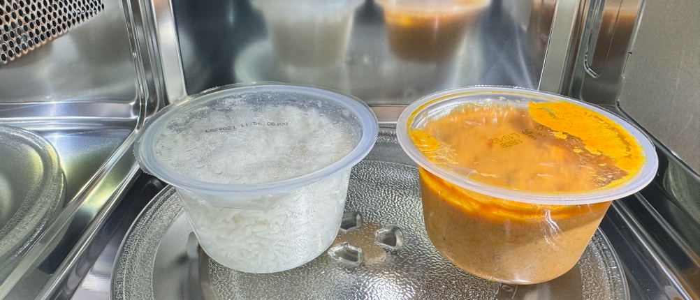 Fertiggerichte in der Siemens BF525LMS0 iQ500