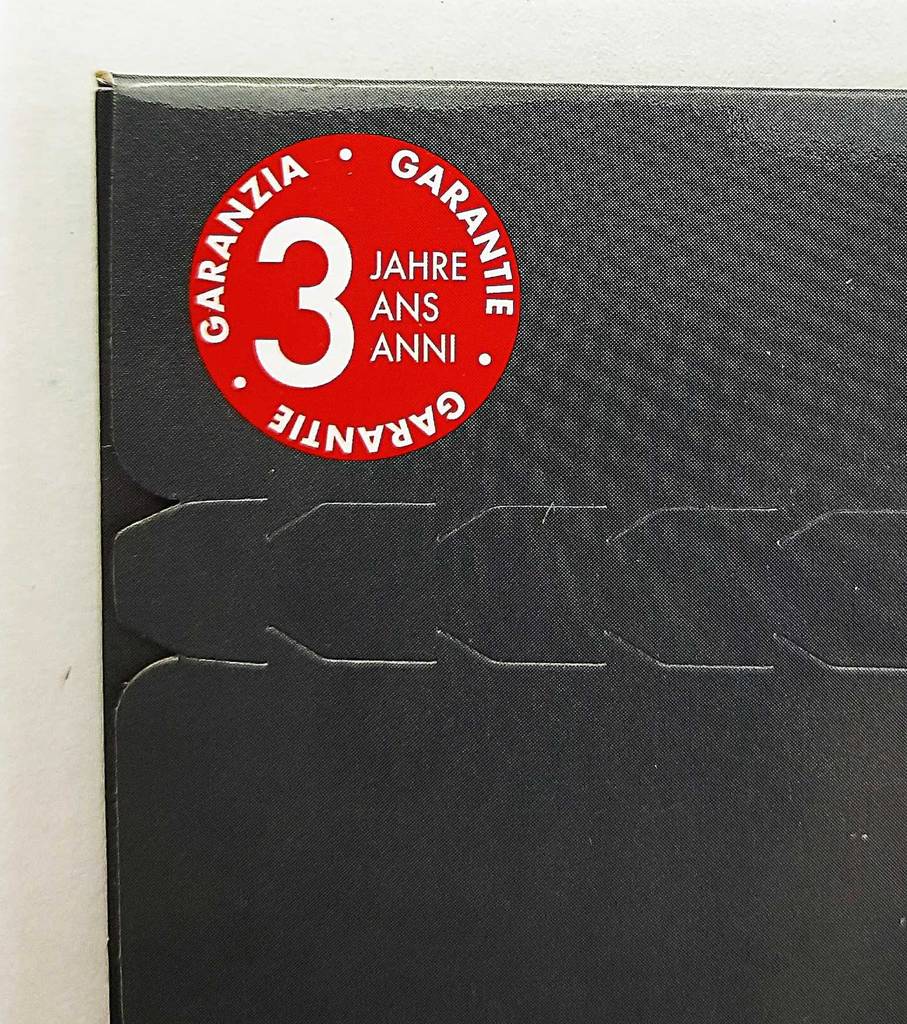 Rauchmelder-Magnethalter-Test: Auf der Verpackung ist die Garantiezeit angegeben.