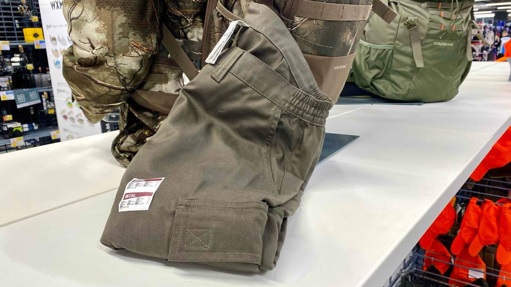 Jagdhose-Test: Zusammengelegte Hose.