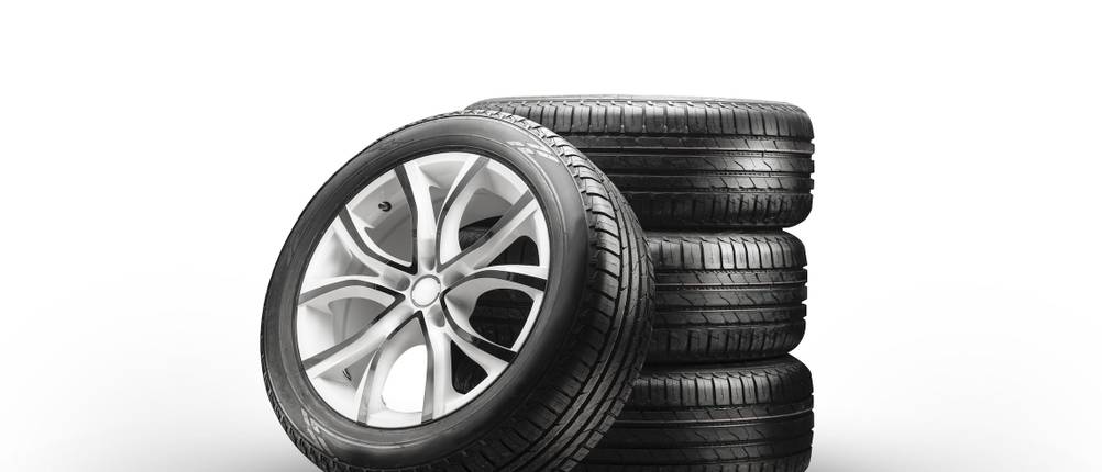 Sommerreifen-225/45-R19-Test