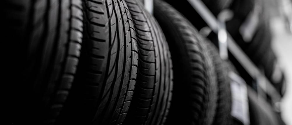 Sommerreifen-265/30-R20-Test