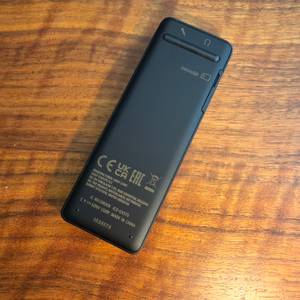 Die Rückseite vom Sony ICD-UX570B