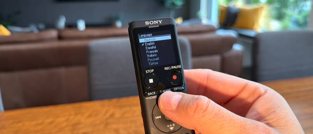Die Sprache im Sony ICD-UX570B wird eingestellt
