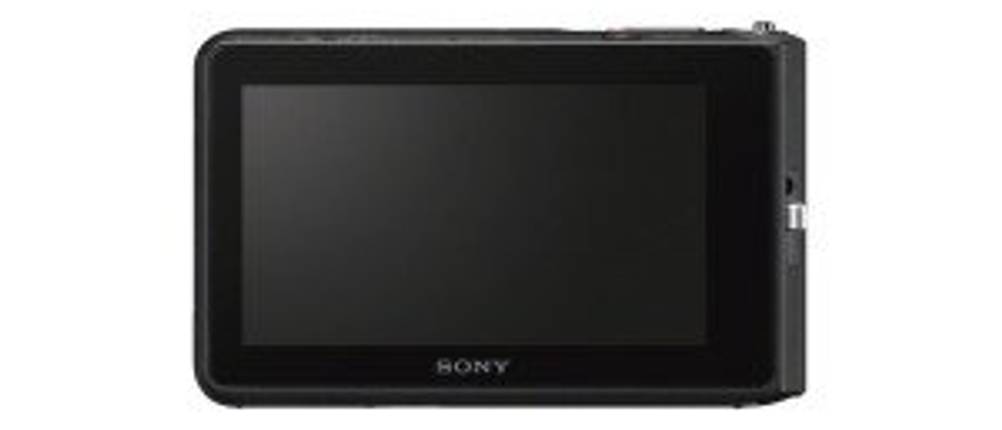 Digitalkamera-Test: Sony-Kompaktkamera mit ausgeschaltetem Display von hinten fotografiert
