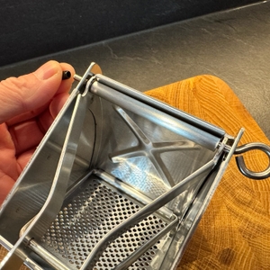 Installation der Sopito-Kartoffelpresse.