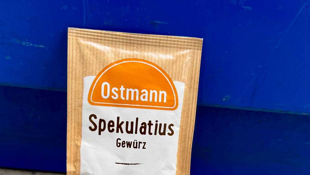Spekulatiusgewürz getestet: Nahaufnahme der Verpackung mit Logo und Artikelbezeichnung.