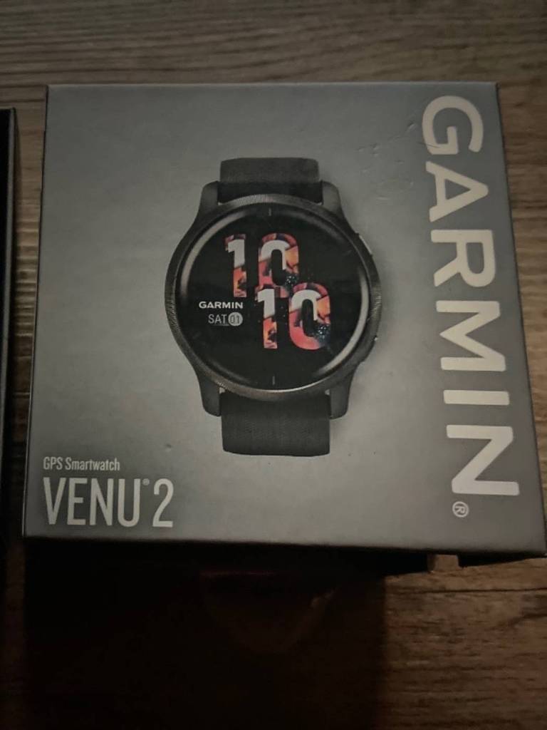 Die Sportuhr Venu der Marke Garmin zeigt animierte Übungen an.