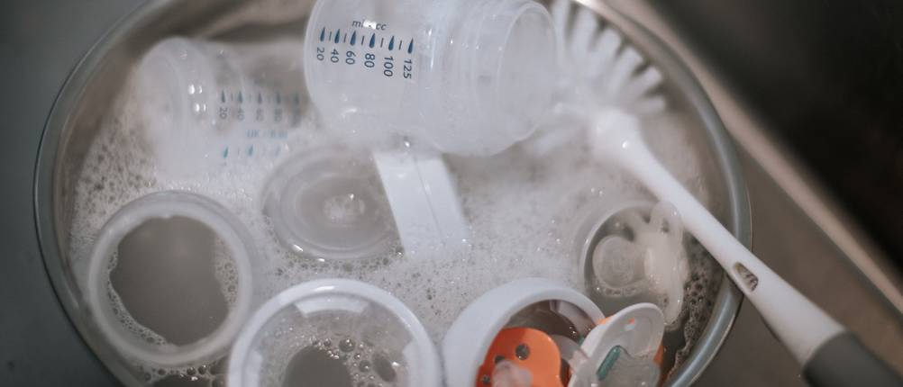 Spülmaschine getestet: Babyflaschen separat gewaschen.