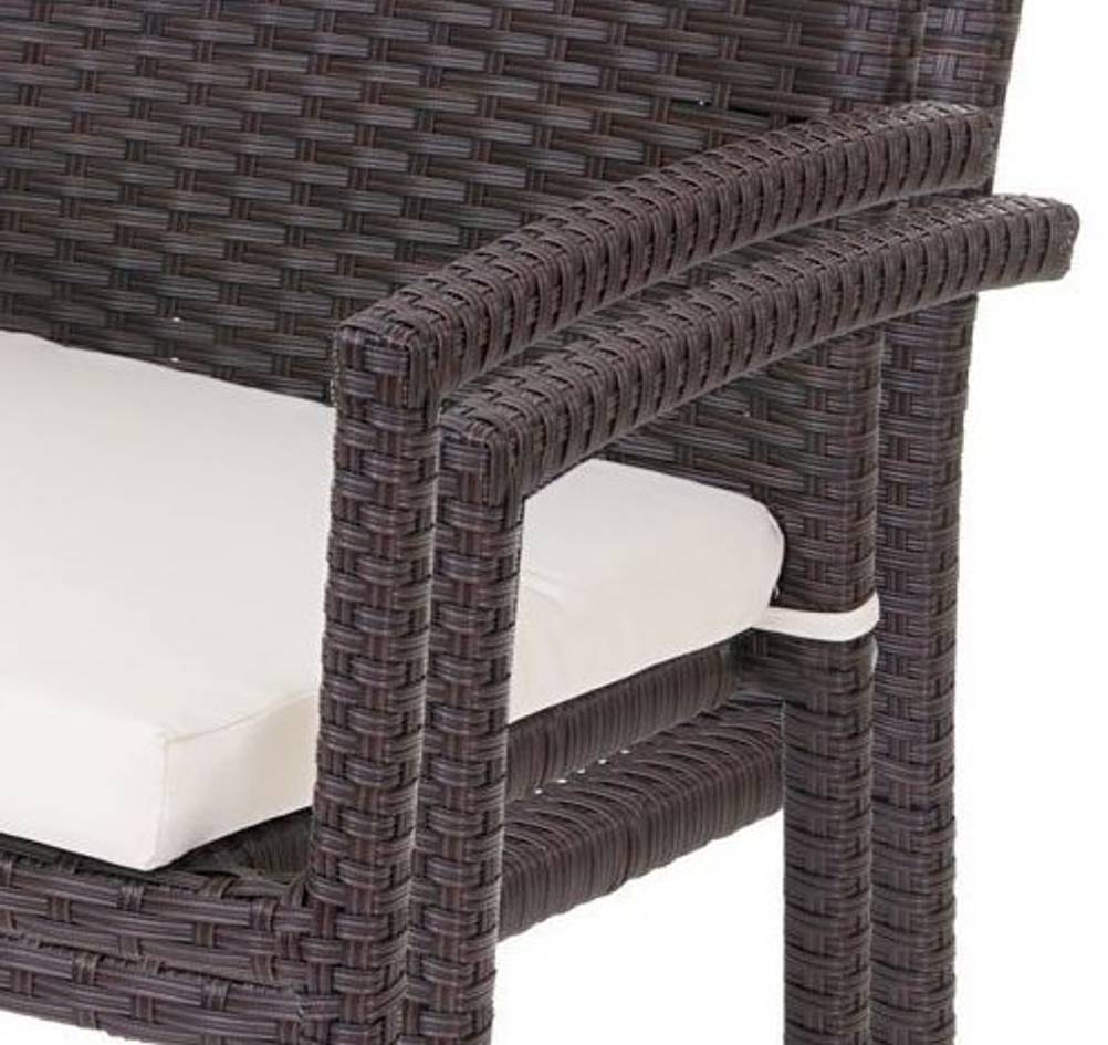 stapelstuehle-polyrattan