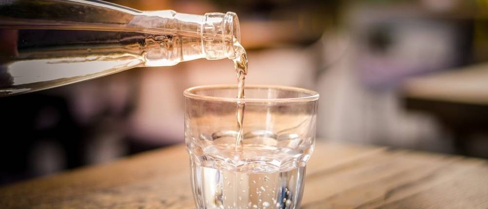 Stilles Mineralwasser Test