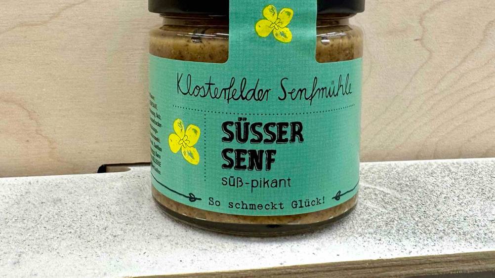 Süßer Senf getestet: Nahaufnahme des Labels.