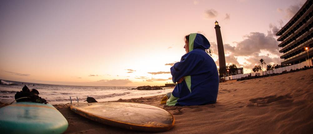 surf-poncho-test