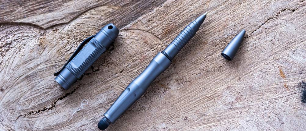 Um Tactical-Pen-Testsieger-Potenzial zu haben, sollte dieser aus möglichst robustem Metall gefertigt sein.
