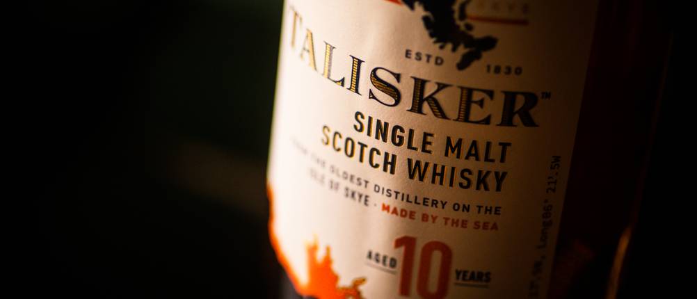 Talisker-Test: Eine Abbildung des Ettikets vom Talisker-Single-Malt-Scotch-Whisky mit einer Reifezeit von 10 Jahren.