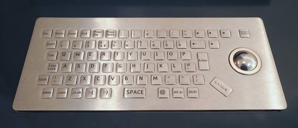 Tastatur mit Trackball Test