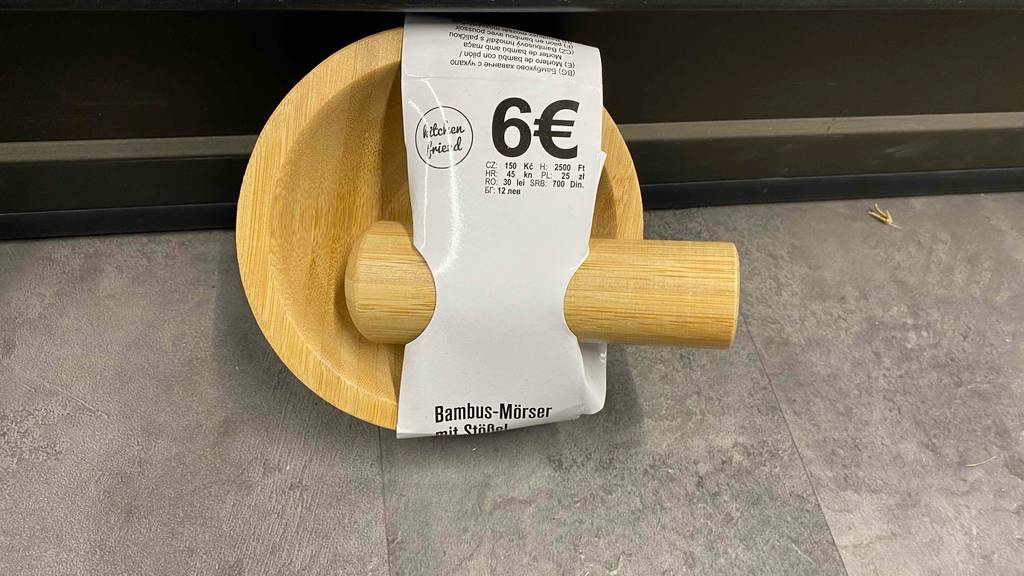 Mörser getestet: Blick auf das komplette Set mit Verpackung.