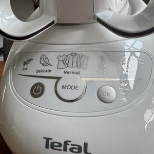 Bedienfeld des Tefal Pro Express Ultimate GV9567