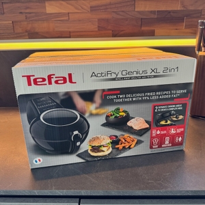 Tefal YV9708 ActiFry Genius XL 2in1 im Karton