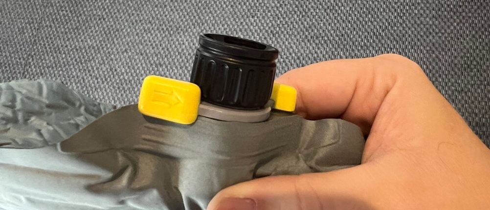 Der Lufteinlass der Therm-A-Rest Trail Lite in Nahaufnahme