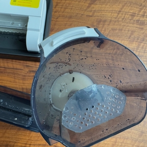 Schmutzbehälter beim Tineco iFloor 5 Breeze Complete